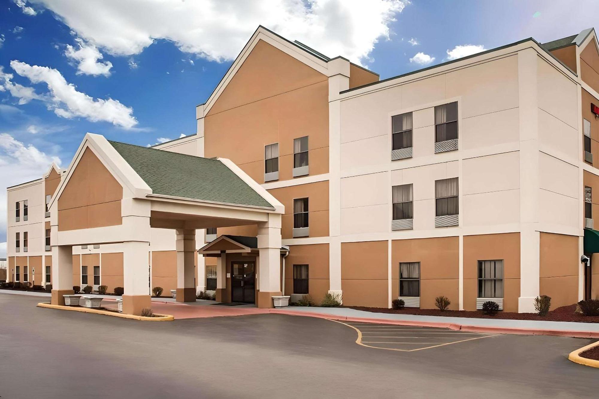 Halsted Inn And Suites Harvey - Chicago Southland Bagian luar foto